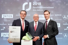 INTES Akademie für Familienunternehmen GmbH: Volkmar und Torsten Wywiol zum "Familienunternehmer des Jahres" gekürt / INTES Akademie für Familienunternehmen ehrt Inhaber der Hamburger Stern-Wywiol Gruppe