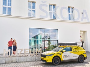 Škoda Enyaq bereichert die Sammlung des Škoda Museums – nach 33.000 Kilometern durch Afrika