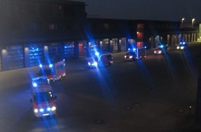 Feuerwehr Mülheim an der Ruhr: FW-MH: Patiententransportzug zur Blindgänger-Entschärfung nach Essen