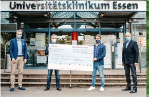 Stiftung Universitätsmedizin Essen: Gesichtsmasken für die Corona-Forschung: Mode-Start-Up Befeni GmbH spendet 90.000 Euro für die Initiative "Spenden für Corona"- Trainerlegende Otto Rehhagel übernimmt Schirmherrschaft der Kooperation