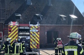 Polizeiinspektion Stade: POL-STD: Schnelles Eingreifen der Feuerwehr verhindert größeren Brand in Deinste