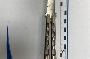 Bundespolizeidirektion Sankt Augustin: BPOL NRW: Trotz Waffenverbotszone - 18-Jähriger versteckt Butterflymesser hinter seinem Gürtel