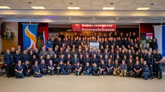 Feuerwehr Weinheim: FW Weinheim: Mehr Frauen an den Brandherd!