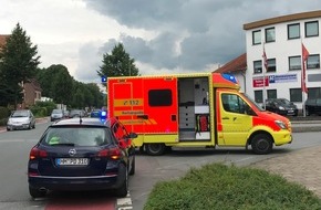 Polizeiinspektion Hameln-Pyrmont/Holzminden: POL-HM: Fahrradfahrer übersehen - Verkehrsunfall