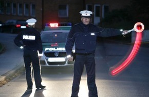 Polizei Mettmann: POL-ME: Alkohol- und drogenbedingt auffällig im Straßenverkehr - Erkrath - 2001107