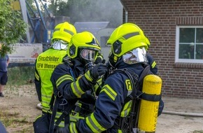 Feuerwehr Flotwedel: FW Flotwedel: Unbekannte Rauchentwicklung entpuppt sich als Einsatzübung
