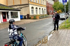 Polizeiinspektion Hildesheim: POL-HI: Erfolgreiche Fahrradprüfung an der Bürgerschule Alfeld - Zehn Kinder mit Bestnote
