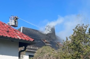 Landespolizeiinspektion Nordhausen: LPI-NDH: Dachstuhlbrand in der Westsiedlung