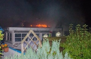 Kreisfeuerwehrverband Rendsburg-Eckernförde: FW-RD: Feuer in Kleingartenanlage

Büdelsdorf, Rickerter Weg II, kam es Heute (27.07.2019) zu einem Feuer in einer Kleingartenanlage.