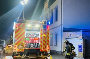 Feuerwehr und Rettungsdienst Bonn: FW-BN: K&uuml;chenbrand in Oberkassel
