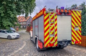 Feuerwehr Flotwedel: FW Flotwedel: Wasserdampf sorgt für Fehlalarm