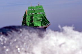 Presse- und Informationszentrum Marine: Deutsche Marine - Segelausbildung auf der "Alexander von Humboldt II" hat begonnen