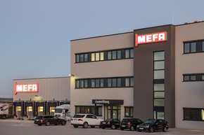 [PRESSE-INFO]: Von Dübeln zu Systemlösungen: MEFA feiert 75 Jahre Pionierarbeit