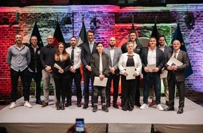 Kreispolizeibehörde Wesel: POL-WES: Kreis Wesel / Gelsenkirchen - Verleihung der Rettungsmedaille an Polizeibeamte aus dem Kreis Wesel