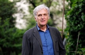 Wort & Bild Verlagsgruppe - Gesundheitsmeldungen: Walter Sittler im "Senioren Ratgeber": "Die Haltung 'Früher war alles besser' macht einen handlungsunfähig."