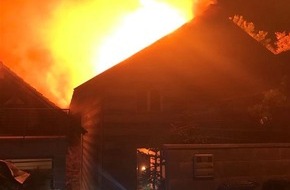 Polizeipräsidium Westpfalz: POL-PPWP: Dachstuhl brennt aus