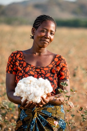 Studie belegt: Mehr Geschlechtergerechtigkeit durch Cotton made in Africa