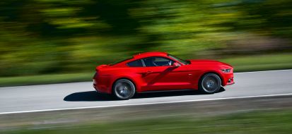 Ford-Werke GmbH: Starkes Design, moderne Technik, Top-Fahrleistungen: Deutsche Messepremiere für den Ford Mustang in Essen