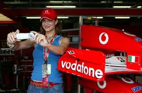 Vodafone GmbH: Schnappschuss mit Handy