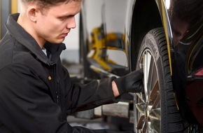 Continental Reifen Deutschland GmbH: "Von O bis O": Nur 55 Prozent der Autofahrer halten die Faustregel zur Wechselzeit f&uuml;r sinnhaft