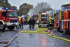 FW Wenden: Jahresabschlussübung der Freiwilligen Feuerwehr der Gemeinde Wenden