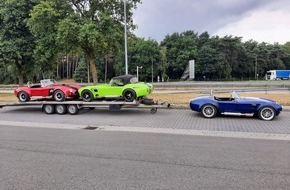 Bundespolizeiinspektion Bad Bentheim: BPOL-BadBentheim: Transporter gerät in Brand - Hochwertige Fracht gerettet