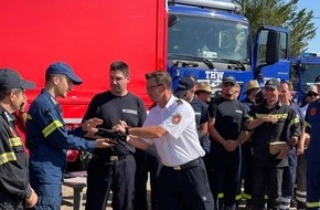 Feuerwehr Frankfurt am Main: FW-F: Frankfurter Feuerwehrkräfte am gestrigen Mittwoch wohlbehalten vom Waldbrandeinsatz aus Griechenland zurückgekehrt.
