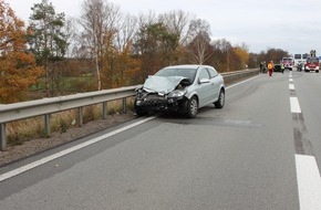 Polizeidirektion Kaiserslautern: POL-PDKL: Aufprall auf Pannen-Pkw