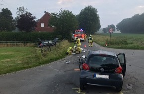 Feuerwehr Bottrop: FW-BOT: Verkehrsunfall in Kirchhellen mit 5 Verletzten