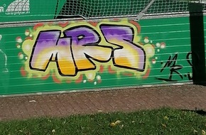 Polizeidirektion Lübeck: POL-HL: OH-Lensahn / Mindestens 60 Graffiti in Lensahn - Polizei sucht Zeugen