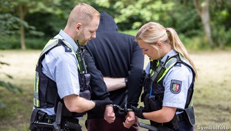 Polizeipräsidium Oberhausen: POL-OB: Polizei, Zoll und Stadt Oberhausen kontrollieren Rotlichtbezirk