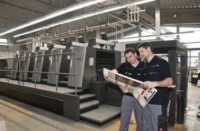 Onlineprinters GmbH: Belegschaft des Onlinehändlers Onlineprinters wächst auf 430 Mitarbeiter / Onlinedruckerei übernimmt 18 Zeitarbeitnehmer zum 1. Juli 2013