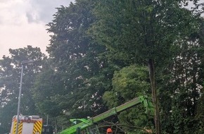 Freiwillige Feuerwehr der Gemeinde Sonsbeck: FW Sonsbeck: Unwettereinsatz im Gemeindegebiet