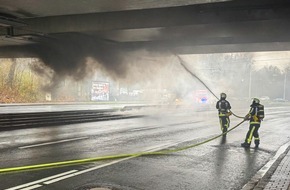Feuerwehr Bochum: FW-BO: Brand einer Oberleitung mit starker Rauchentwicklung