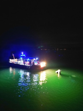 FW Konstanz: Gekentertes Segelboot im Konstanzer Trichter
