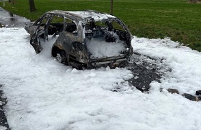 Polizei Steinfurt: POL-ST: Altenberge, Fahrzeugbrand