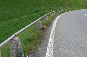 Touring Club Schweiz/Suisse/Svizzero - TCS: Le TCS publie une étude sur la dangerosité du réseau routier en Suisse/La carte des risques indique une forte disparité régionale/Les routes principales sont beaucoup plus dangereuses que les ...