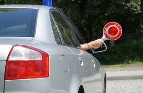 Bundespolizeidirektion München: Bundespolizeidirektion München: Fahrerwechsel auf B2 nicht gestattet / Bundespolizei stoppt Transporter und nimmt Insassen fest