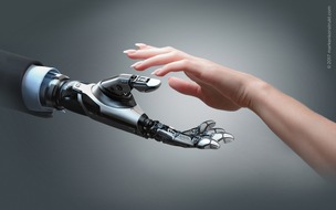 markenkonstrukt GmbH: Der Roboter, mein Freund und Helfer - Einsatzmöglichkeiten künstlicher Intelligenzen im Unternehmen