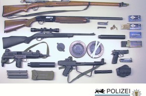 Polizeipräsidium Reutlingen: POL-RT: Festnahmen nach versuchtem Waffenkauf im Darknet (Stuttgart/Reutlingen/Frickenhausen (ES))