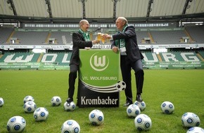 Krombacher Brauerei GmbH & Co.: Das Bier der Wölfe / Krombacher Brauerei wird offizieller Premiumpartner des VfL Wolfsburg (mit Bild)