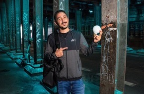 Lightcycle Retourlogistik und Service GmbH: 20 Jahre Licht-Recycling: Eko Fresh und Lightcycle sagen DANKE