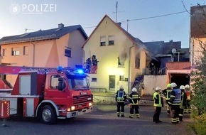 Polizeipräsidium Westpfalz: POL-PPWP: Brand eines unbewohnten Hauses