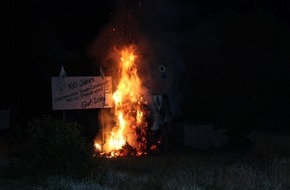 Polizeipräsidium Hamm: POL-HAM: Strohpuppe von Schützenverein brennt erneut