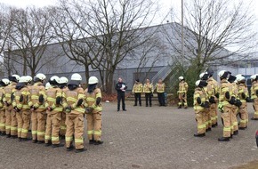 Feuerwehr Bergisch Gladbach: FW-GL: 14 neue Feuerwehrfrauen und -männer für Bergisch Gladbach
