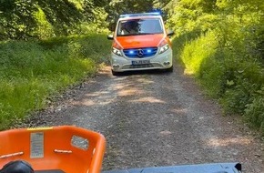 Feuerwehr Herdecke: FW-EN: Mehrere Patienten erfolgreich gerettet - Verkehrsunfall an der Poststraße und Unfall im Wald