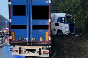 PASt (KvD) - Polizeipr&auml;sidium Westhessen: POL-WI: +++Sattelzug durchbricht bei Starkregen Au&szlig;enschutzplanke auf der BAB 3 H&ouml;he Niedernhausen+++