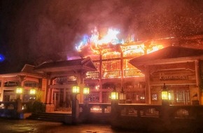 Feuerwehr Oberhausen: FW-OB: Abschlussmeldung: Vollbrand eines China-Restaurant am CentrO