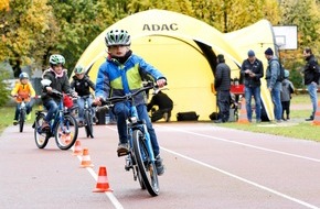 ADAC: Kinderfahrräder im Test: fünfmal mangelhaft / ADAC untersucht zwölf 20 Zoll Kinderfahrräder - nur drei davon sind gut
