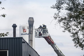 FW-MK: Einsatzreicher Freitag für die Feuerwehr Iserlohn